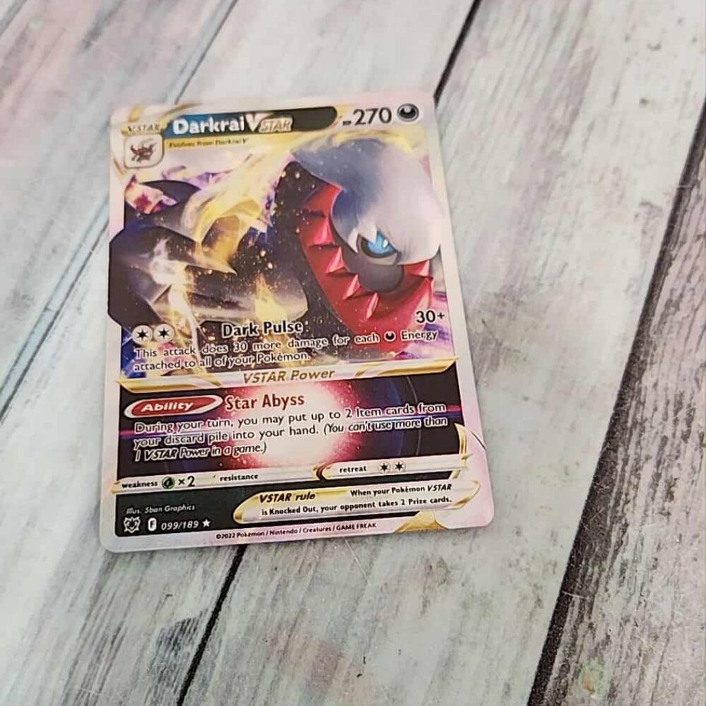Pokemon Card Darkrai V star